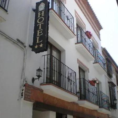 Hotel Al-andalus 2*