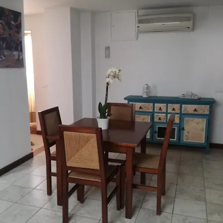 ホテル Al-andalus トロクス・コスタ