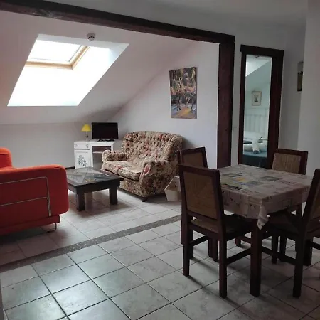 ホテル Al-andalus