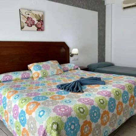 Hotel Al-andalus