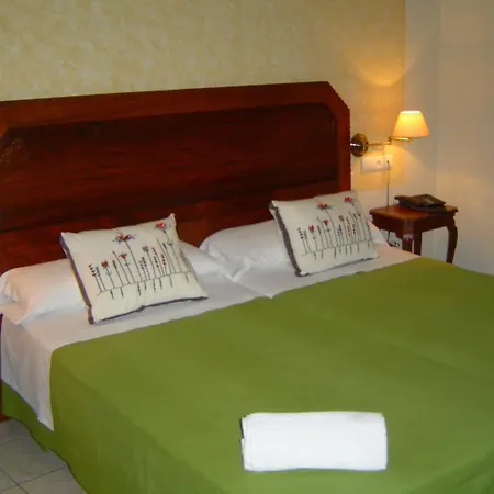 Al-andalus Hotel 2*